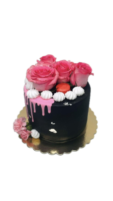Elegancki tort z żywymi kwiatami