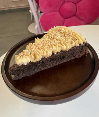 Brownie z masłem orzechowym